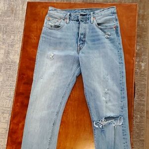 LEVI'S distressed high waisted button up jeans